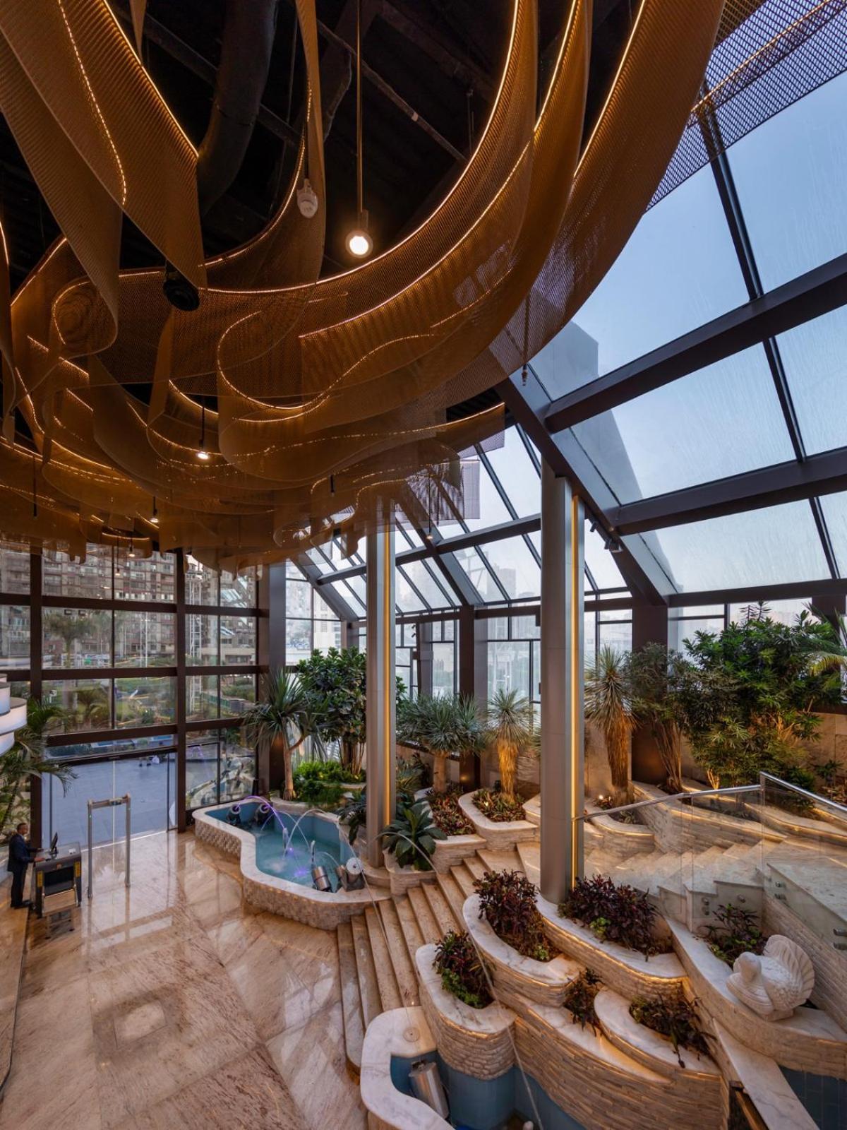 Mirage Hotel & Conference Center 亚历山大港 外观 照片 The Sky Garden
