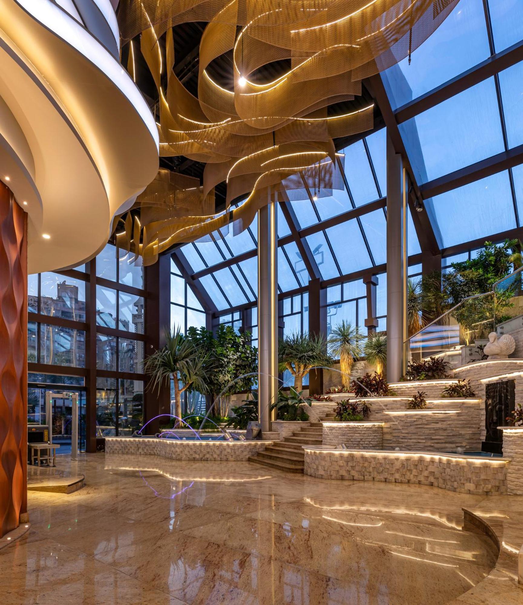Mirage Hotel & Conference Center 亚历山大港 外观 照片 The interior of the hotel
